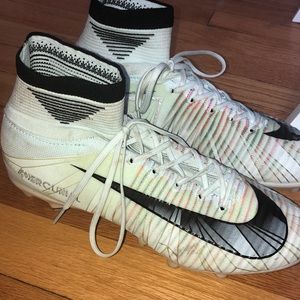 Nike Mercurial Superfly V CR7 Flynit Cleats